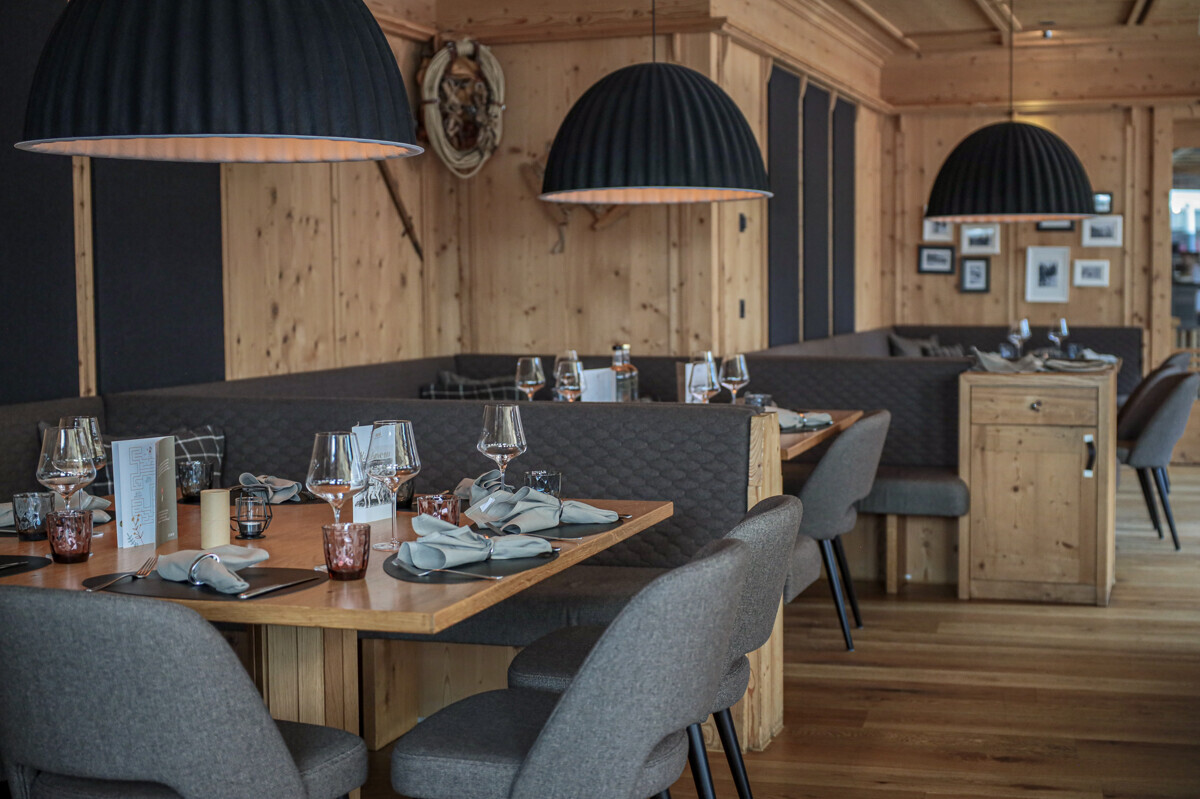 Now for Sale: Exclusive Apartments at the PRIVÀ Alpine Lodge - Ginesta  Immobilien